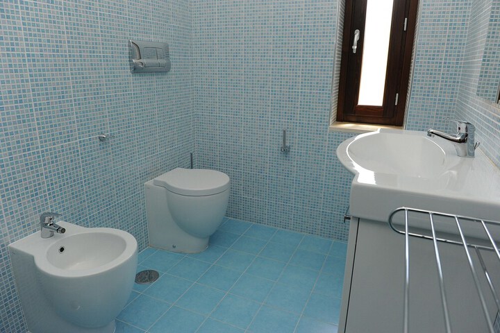 Room 16 of 29