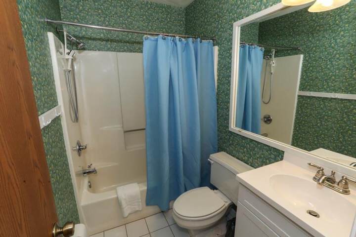 1 Bedroom Condo Villa Queen Bed Sofa (245 of 252)
