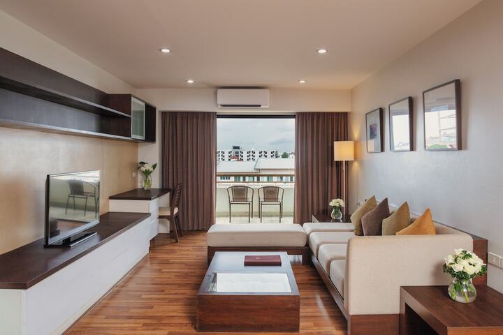 Room 15 of 41
