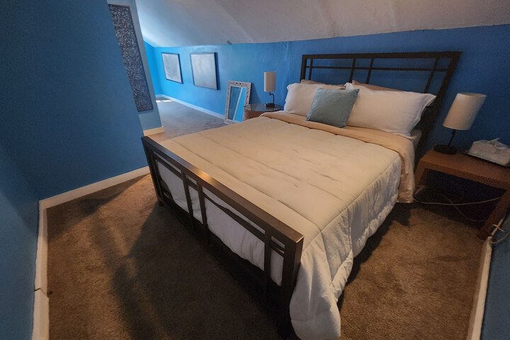 Room 15 of 80