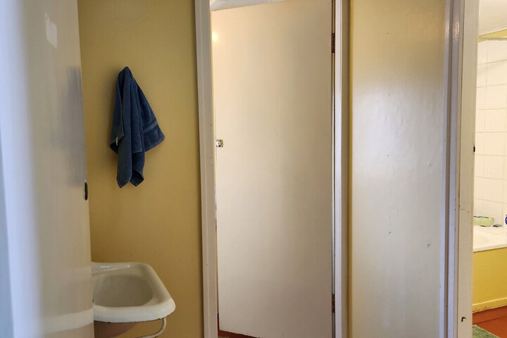 Room 9 of 21