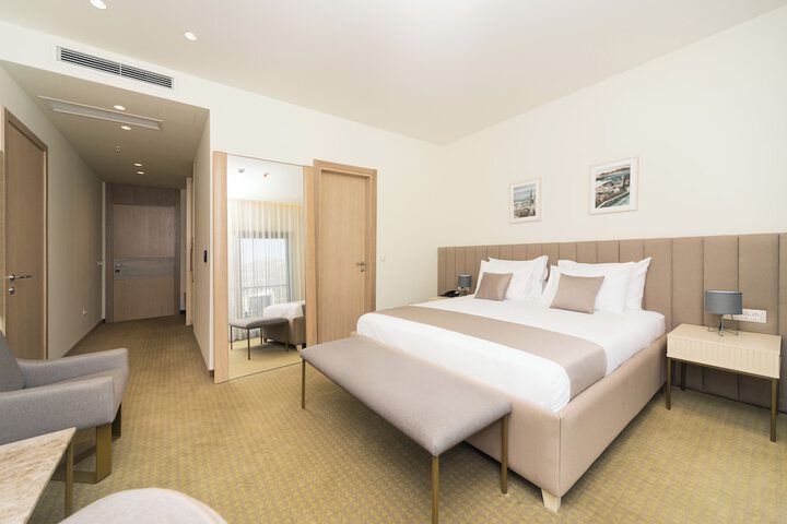 Room 3 of 30