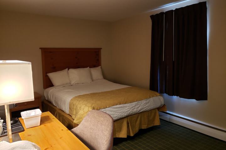Room 7 of 14