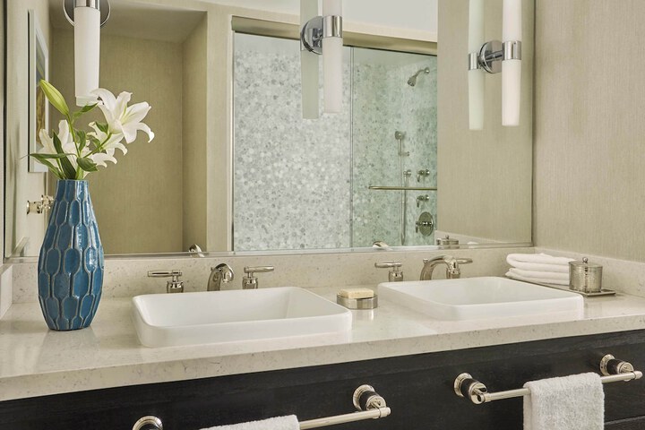 Clean Restrooms