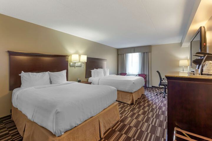 Room 15 of 28