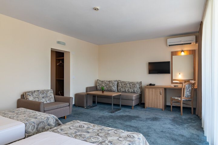 Room 18 of 45