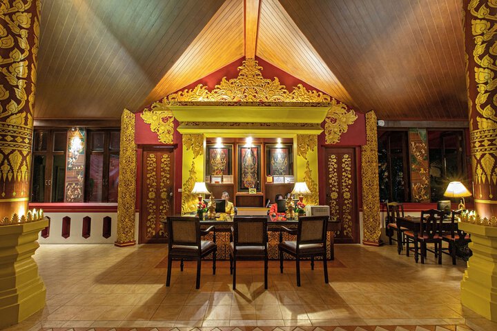 Guest Lobby