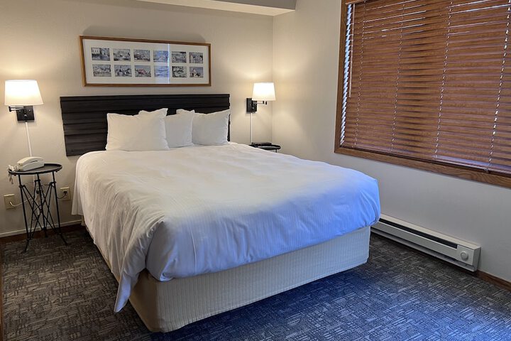 Room 93 of 279