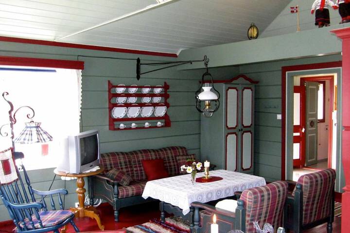Room 5 of 28