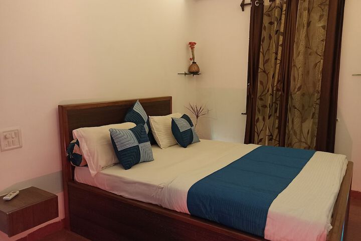 Room 16 of 43