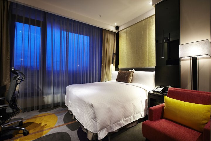 Room 6 of 58