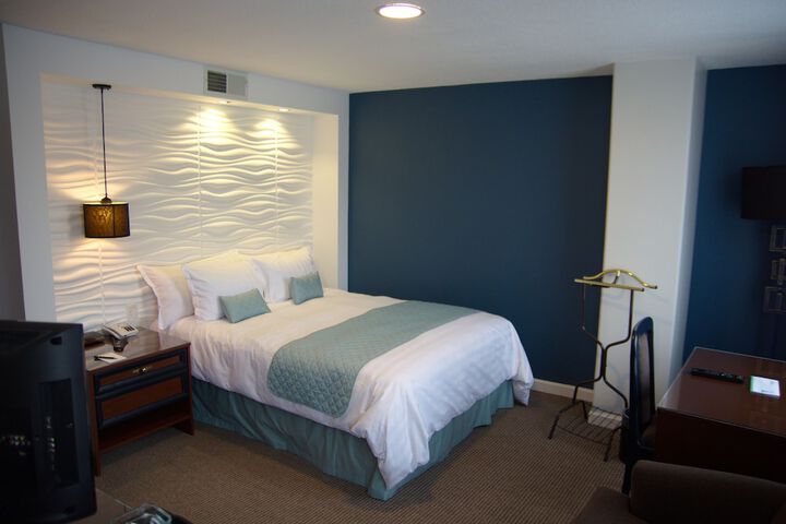 Room 12 of 41