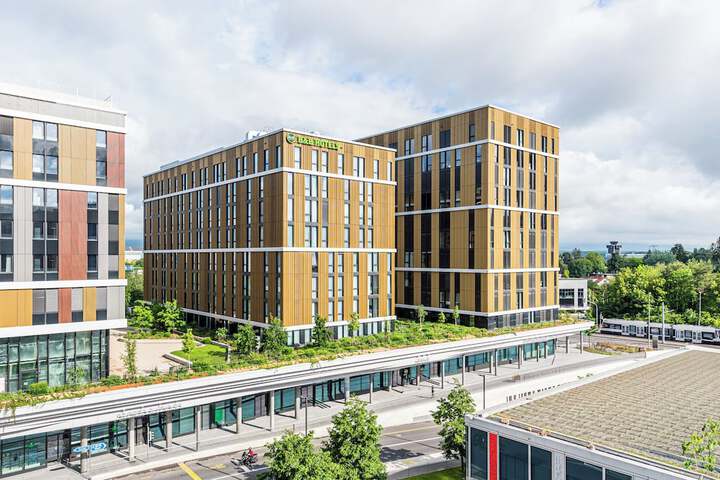 B & B HOTEL Geneva Airport in Vernier