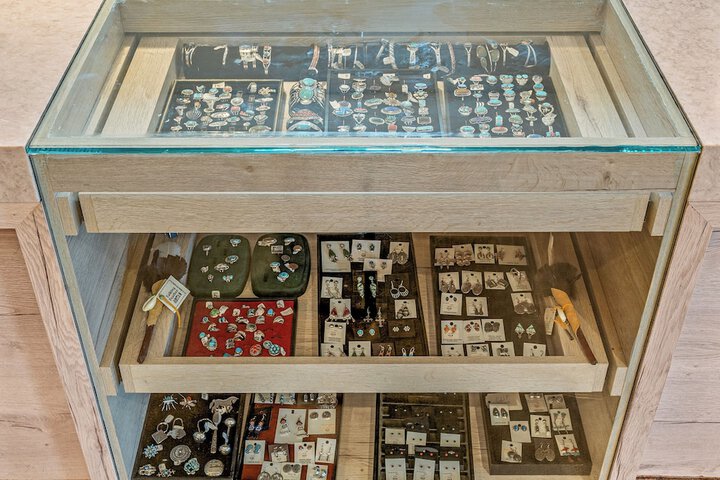 Gift shop