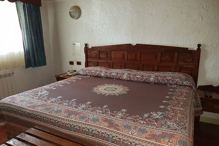 Room 17 of 39