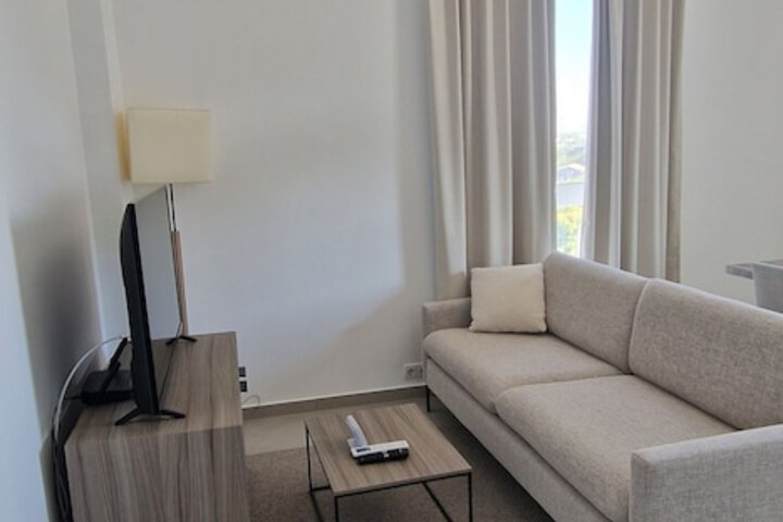 Room 18 of 26