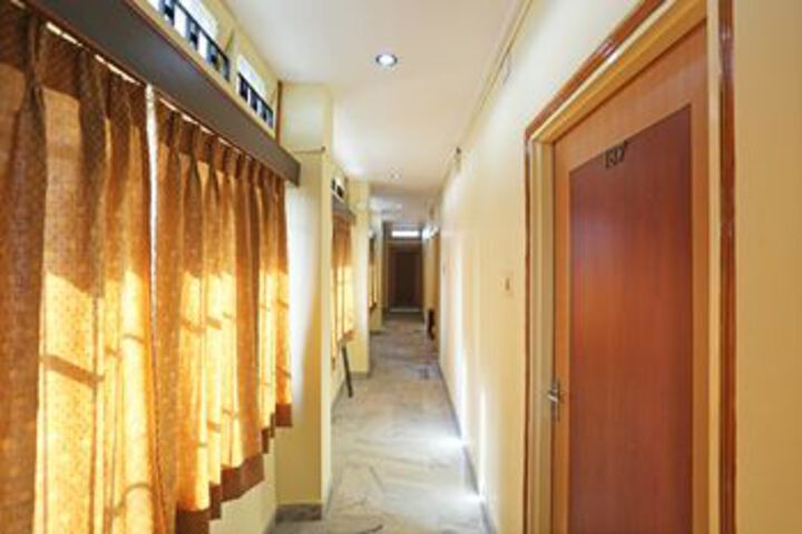 Ballroom/Hall 20 of 21
