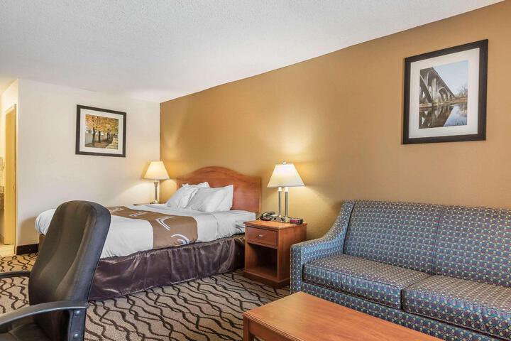 Standard | King Bed (8 of 12)