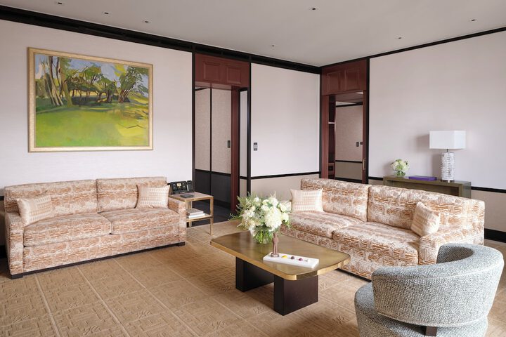 Room 40 of 92