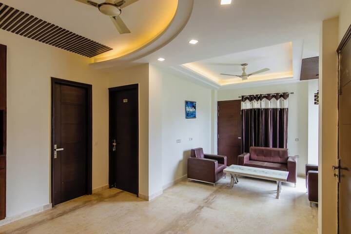 Room 14 of 20