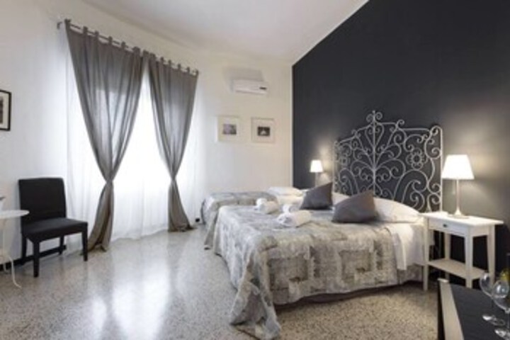 Room 13 of 14