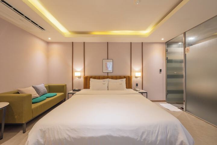 Room 36 of 54