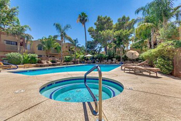 Pool 15 of 25