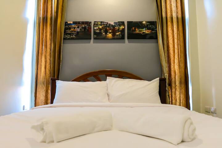 Room 5 of 53