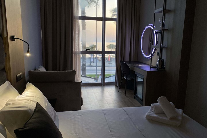 Room 17 of 71