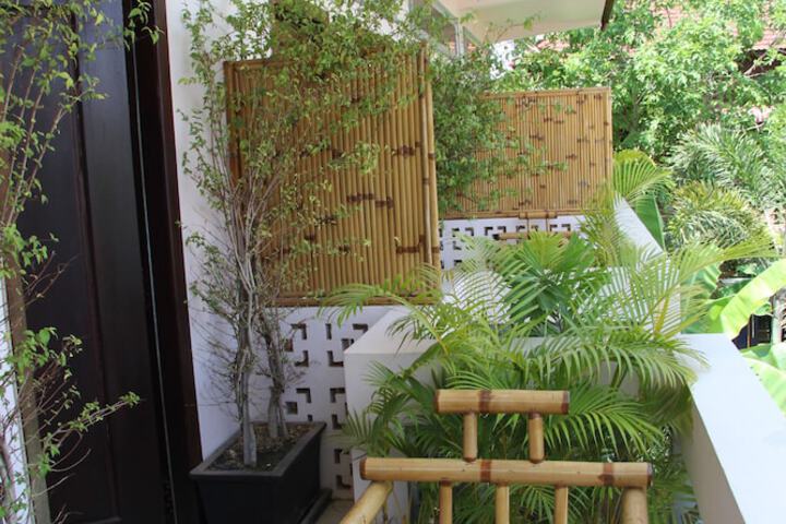 Terrace/Patio 11 of 38