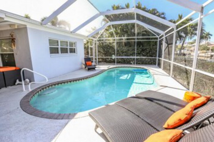 Pool 21 of 36