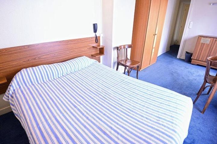 Room 3 of 5