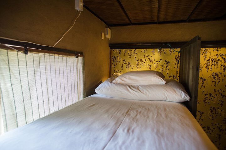 Room 22 of 66