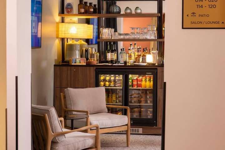 Hotel Lobby
