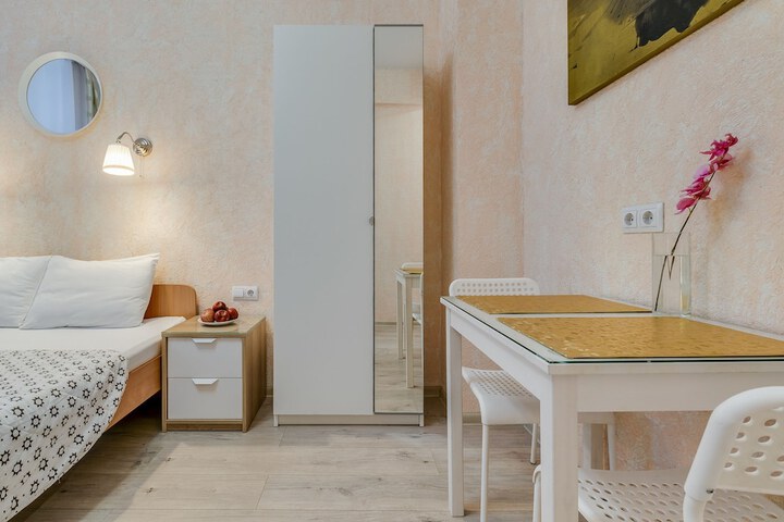Room 18 of 45