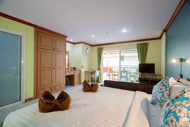 Room 7 of 45