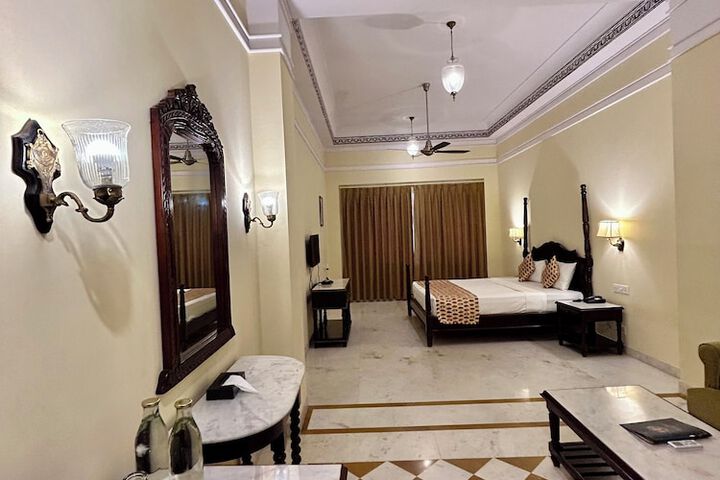 Room 10 of 89