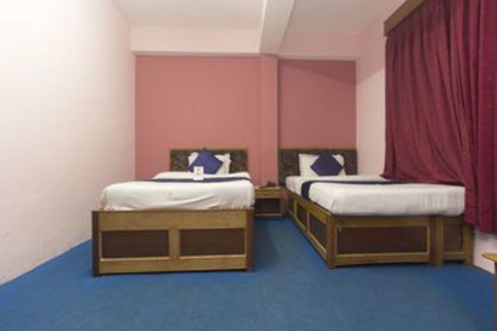 Room 6 of 24