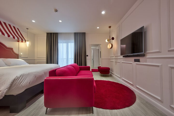 Room 46 of 93