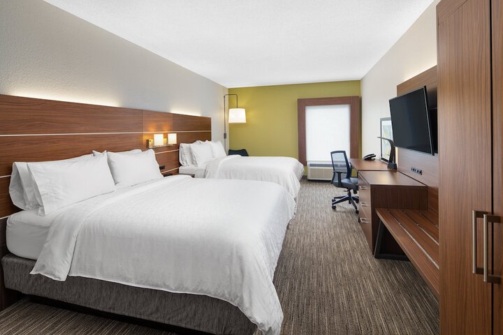 Room 6 of 37