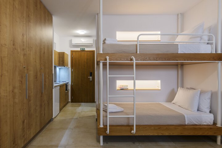Room 22 of 44