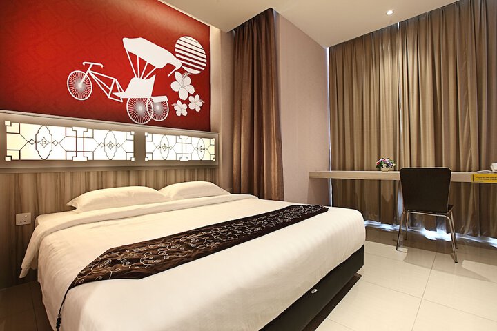 Room 13 of 41