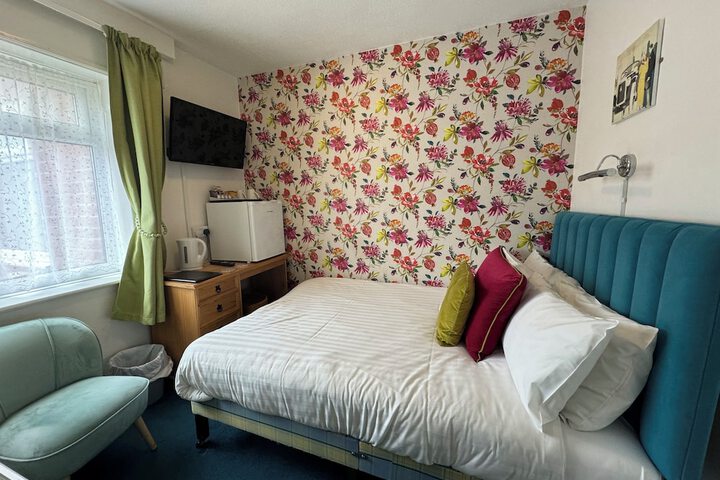 Room 62 of 99