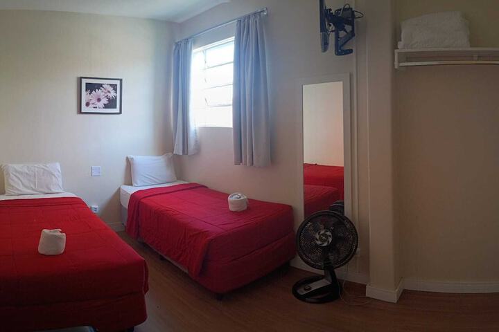 Room 35 of 46