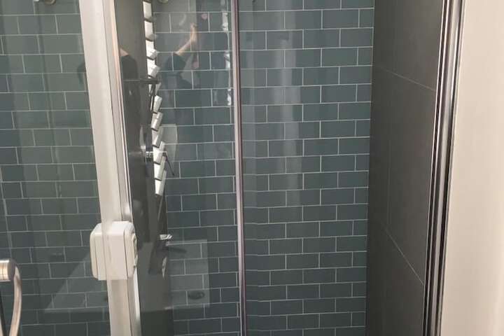 Room 16 of 29
