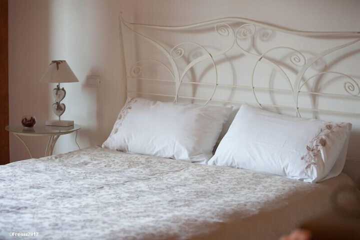 Room 16 of 79