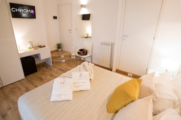 Room 18 of 52