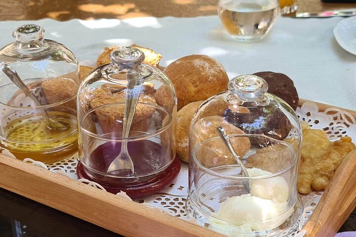Breakfast/Coffee Service 51 of 62