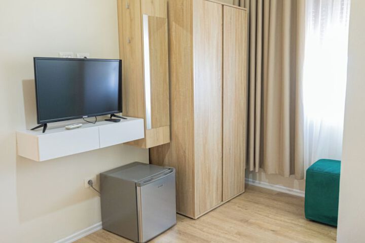 Room 17 of 110