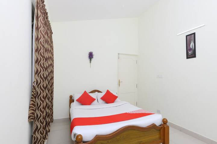 Room 17 of 25